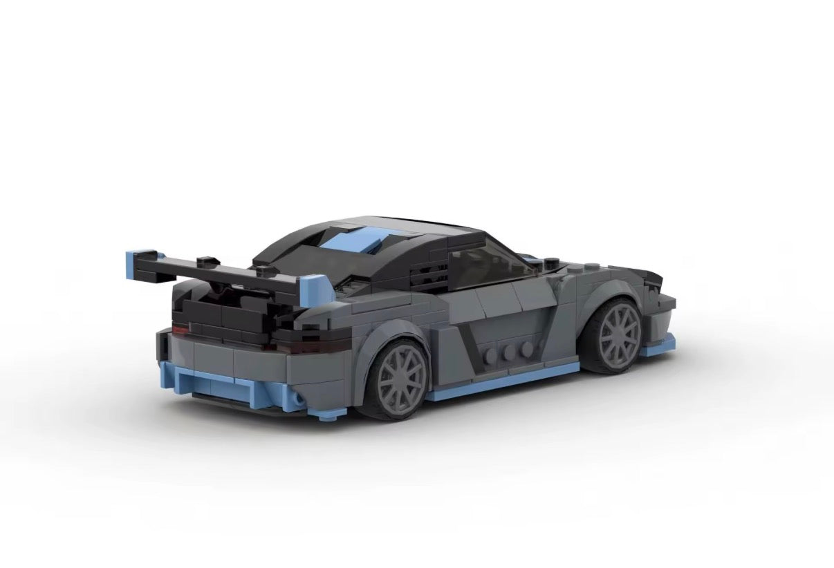 Porsche GT4 RS