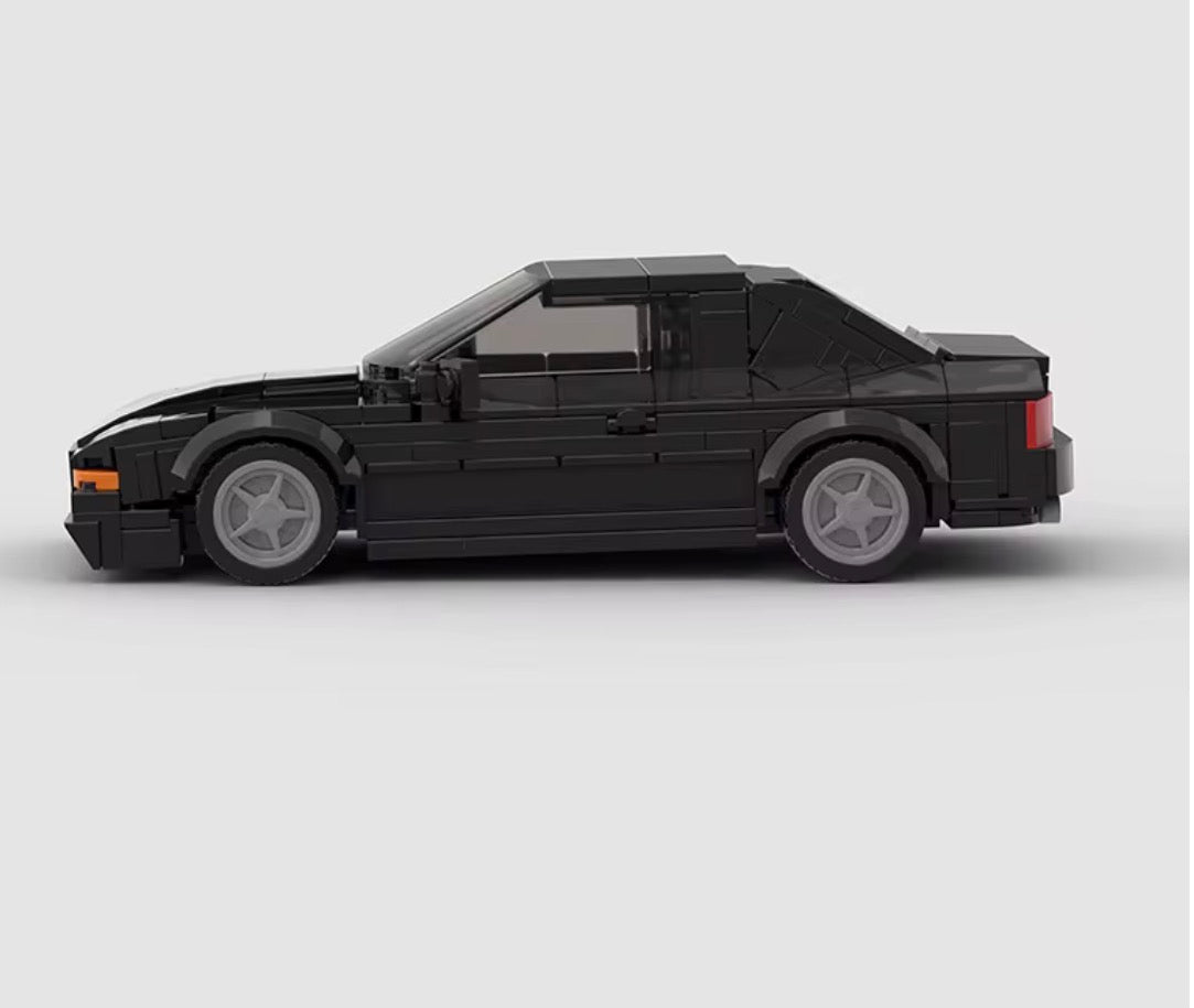 BMW 850 CSI