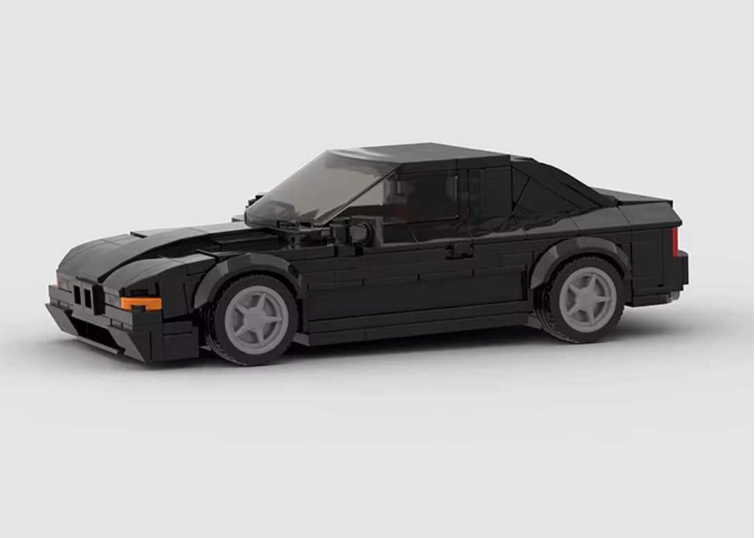 BMW 850 CSI